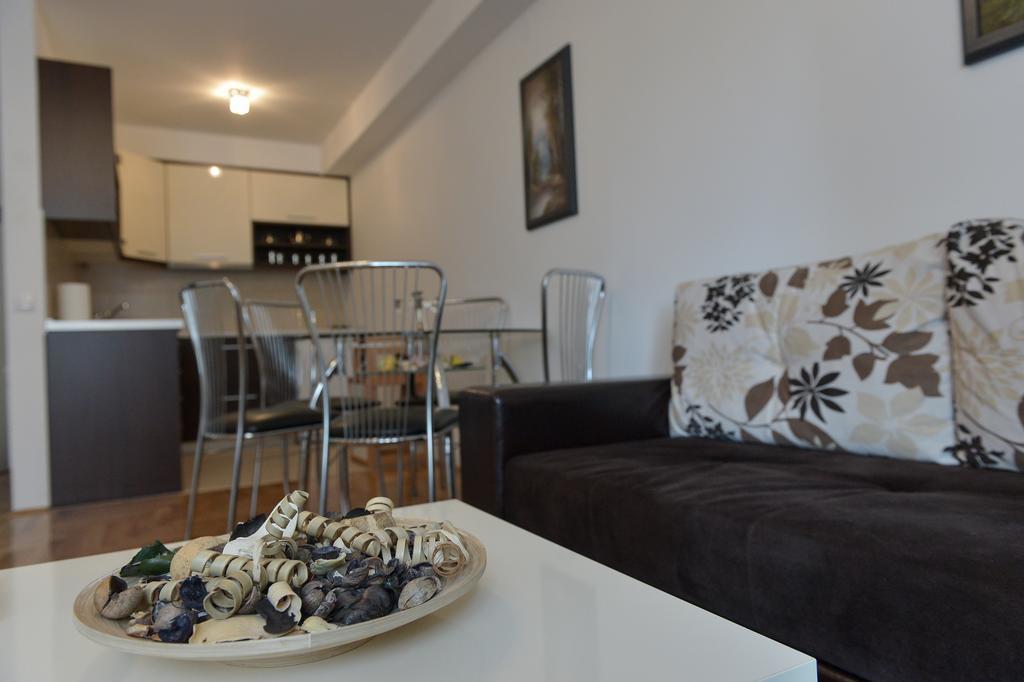 Park Srce Apartments Arandjelovac Habitación foto