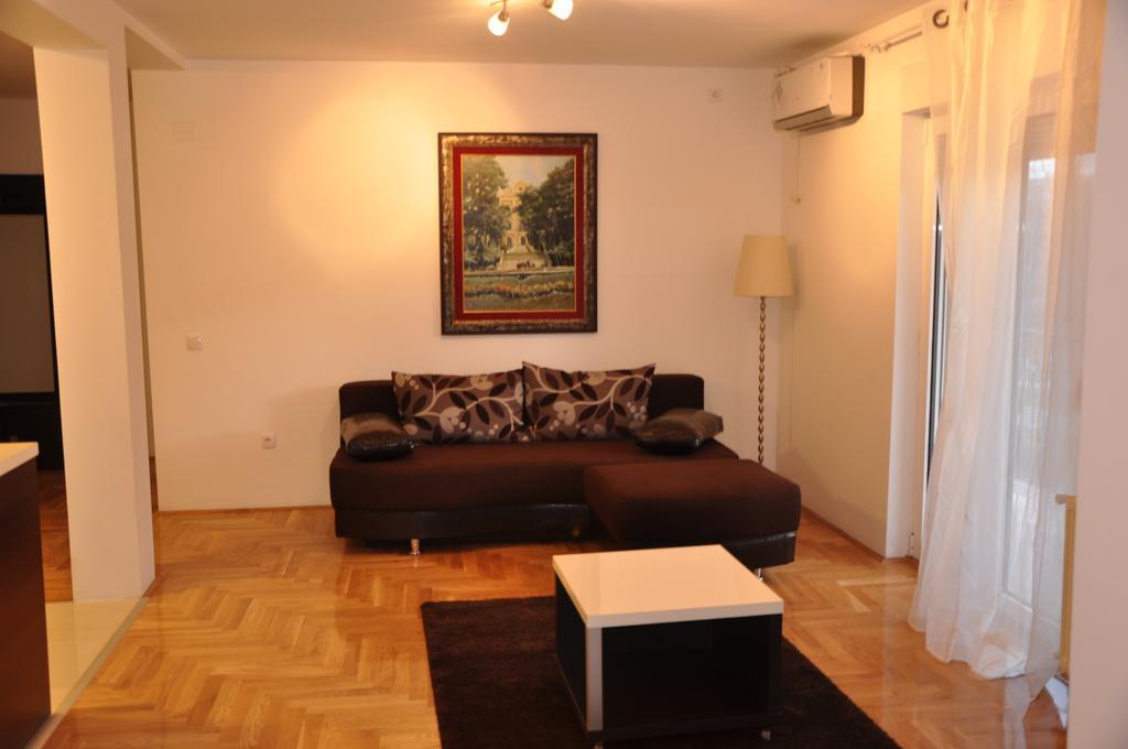 Park Srce Apartments Arandjelovac Habitación foto