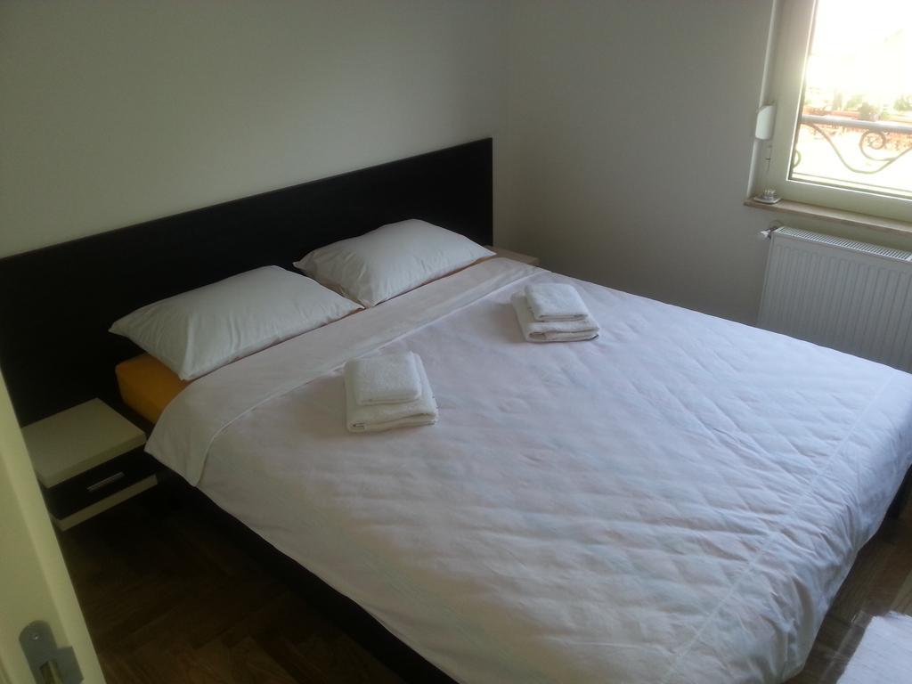 Park Srce Apartments Arandjelovac Habitación foto