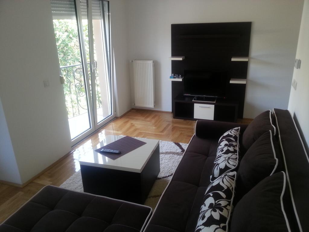 Park Srce Apartments Arandjelovac Habitación foto
