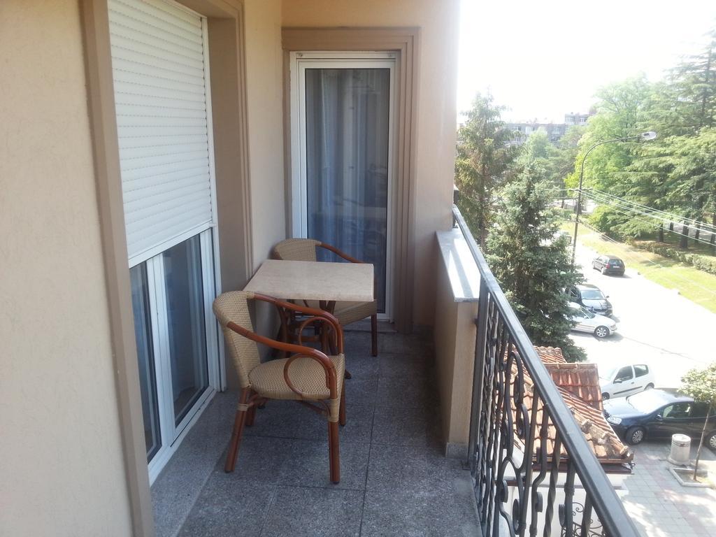 Park Srce Apartments Arandjelovac Habitación foto